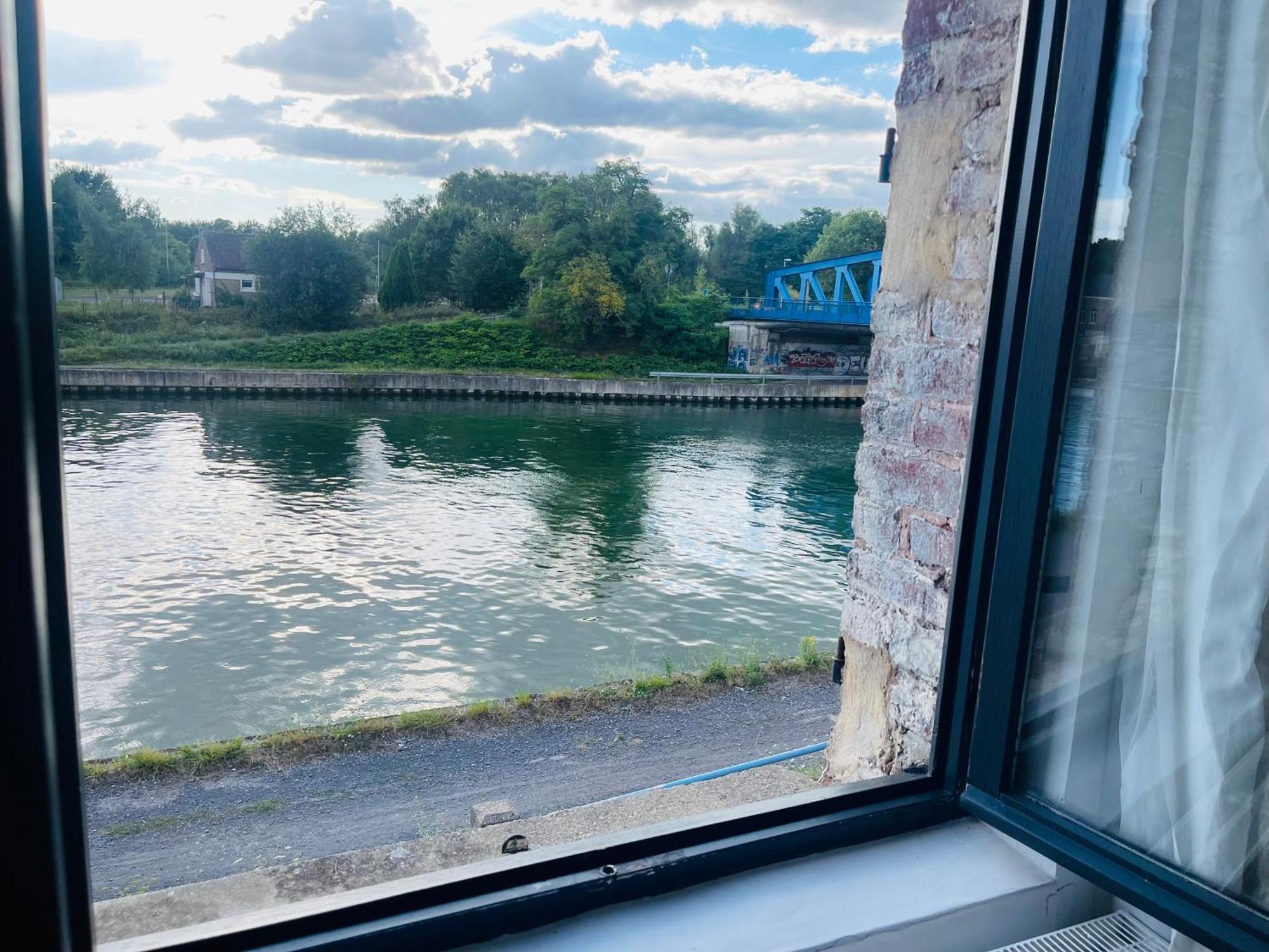 Maison "Au Fil De L'Eau" Douai Dış mekan fotoğraf